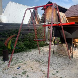 Купить Качели одинарные уличные детские в Якутске 